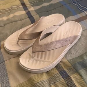 Crocs Getaway Glitter Flip Flop - Women's Size 10